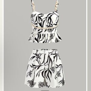 Commense NWT Black and White Floral Two-Piece Set in Small